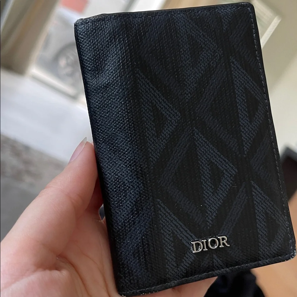 Dior vertical bifold dimaond cardholder